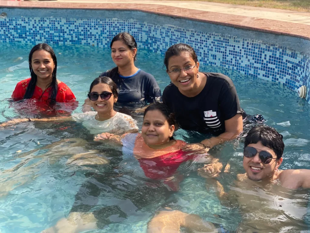 fun team retreats-3